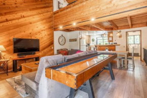 Snowflower #79 - Updated 2 Bedroom & Loft, 3 Bath, Sleeps 8, Steps away from Free Town Shuttle